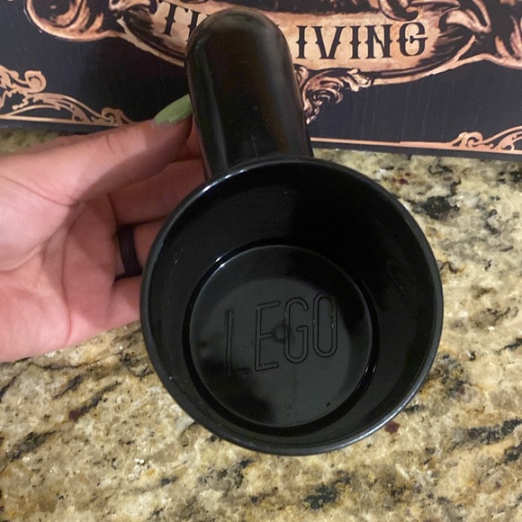 Hilarious and iconic LEGO cup!! - Picture 3 of 4